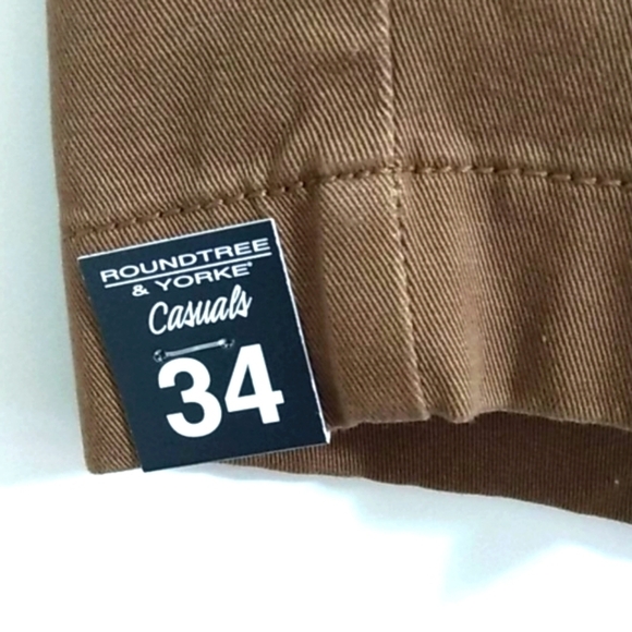 ROUNDTREE & YORKE BROWN CASUAL SHORTS NWT SIZE 34 - Picture 3 of 10